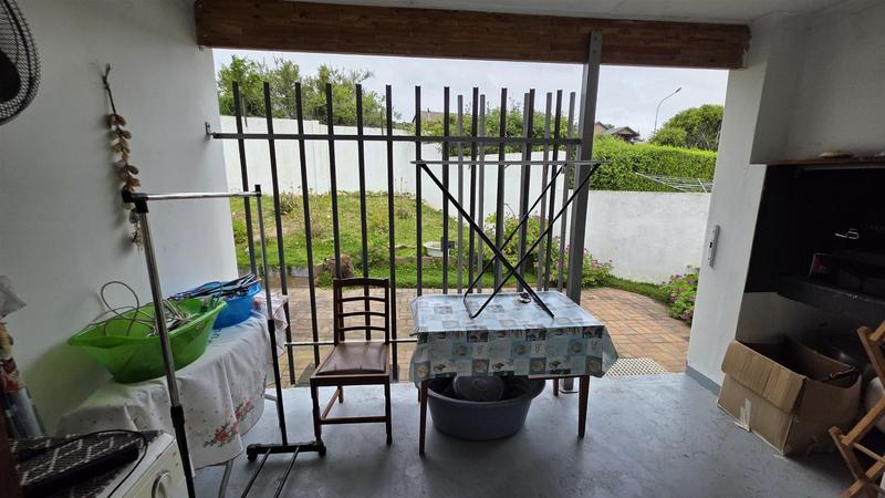 3 Bedroom Property for Sale in Fraaiuitsig Western Cape